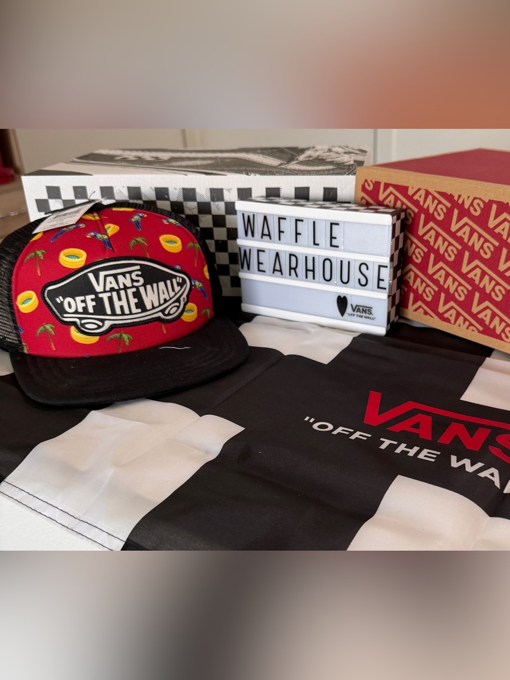 Vans Red Black Tropical 'Off The Wall' Trucker Hat